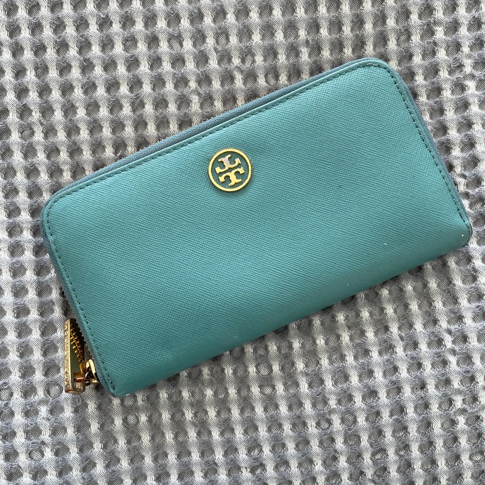 Tory Burch Wallet